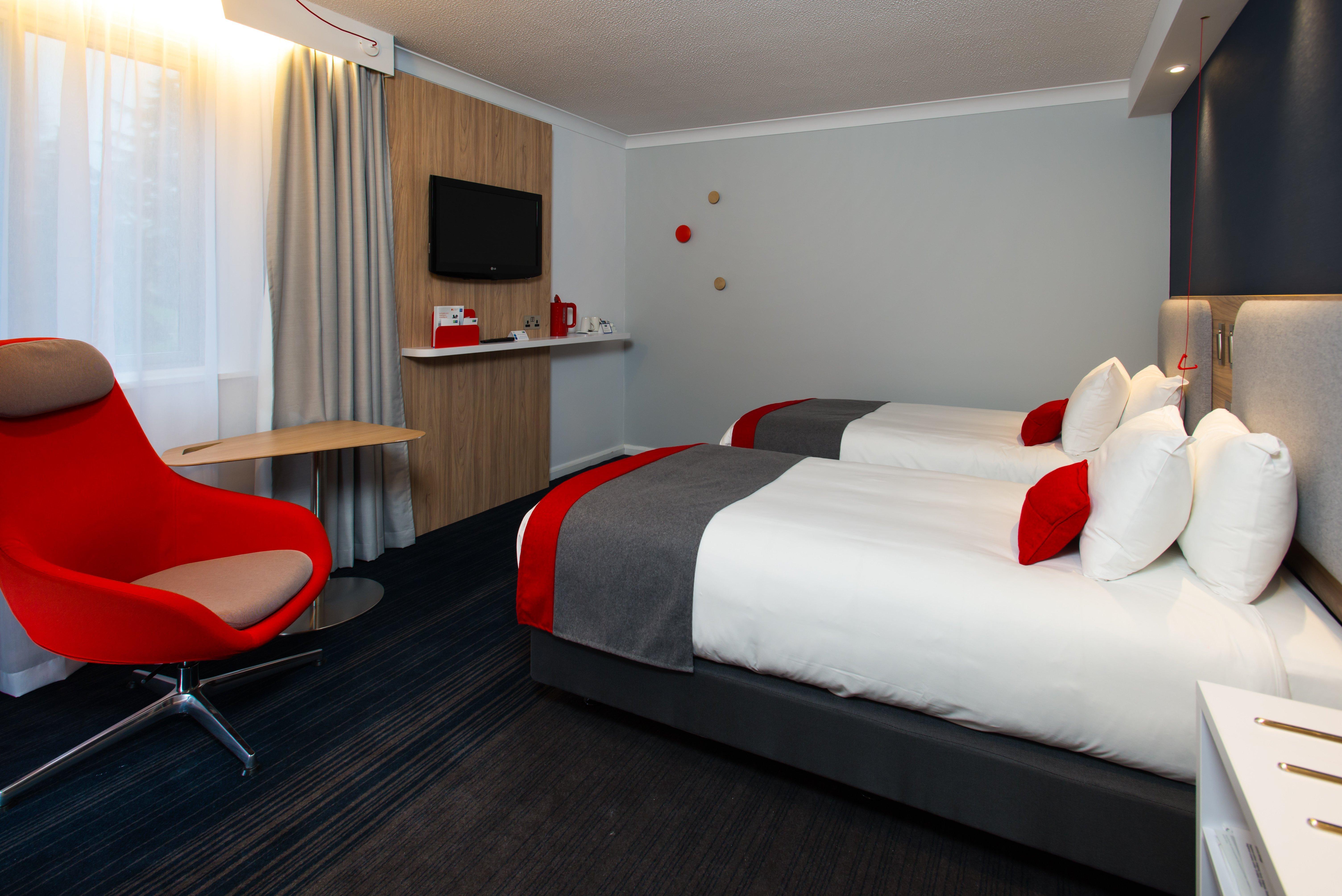 Holiday Inn Express Bath By Ihg מראה חיצוני תמונה