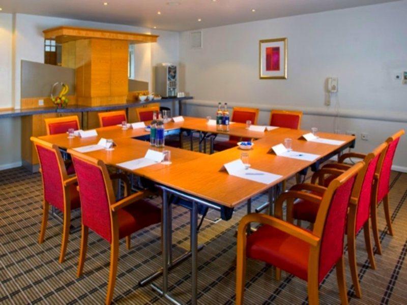 Holiday Inn Express Bath By Ihg מראה חיצוני תמונה