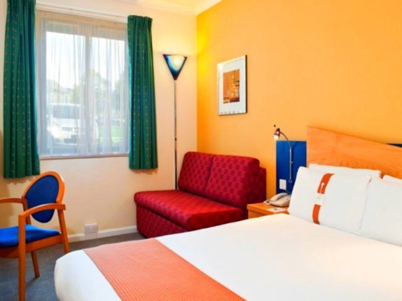 Holiday Inn Express Bath By Ihg מראה חיצוני תמונה